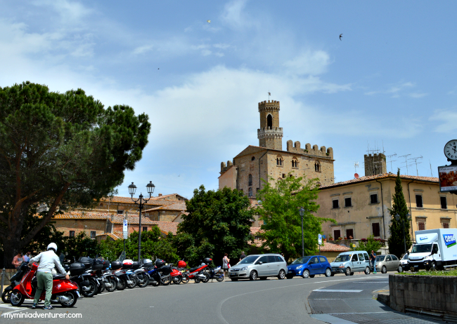 Volterra Street View