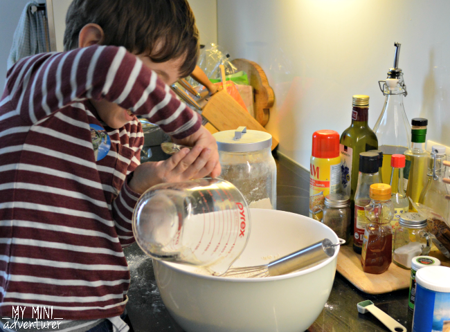 herb crackers add ingred